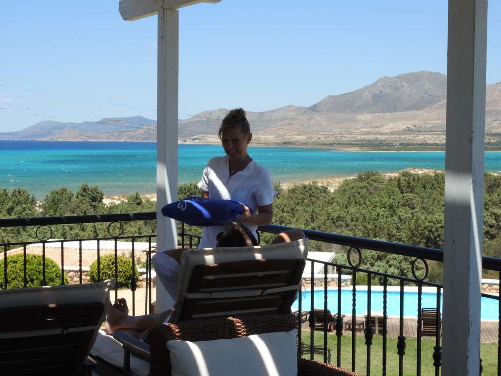 Elafonisos Mare Hotel ภายนอก รูปภาพ